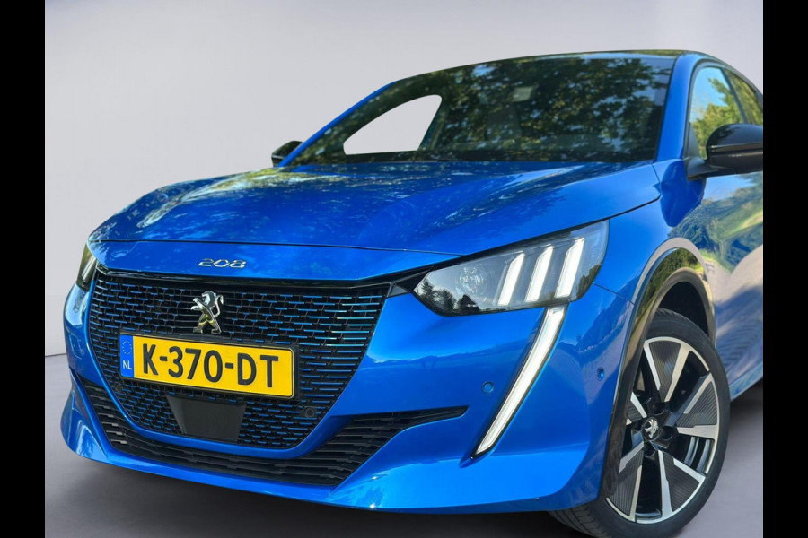 Peugeot e-208 EV GT 350 50 kWh, panoramadak, achteruitrijcamera, vele opties, 1e eigenaar, NL auto met nationale auto pas