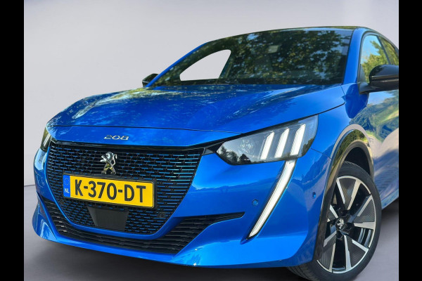 Peugeot e-208 EV GT 350 50 kWh, panoramadak, achteruitrijcamera, vele opties, 1e eigenaar, NL auto met nationale auto pas