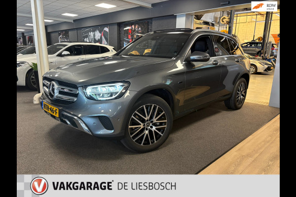 Mercedes-Benz GLC 300e 4MATIC Premium Plus / trekhaak / sfeer verlichting / panorama-dak / virtual