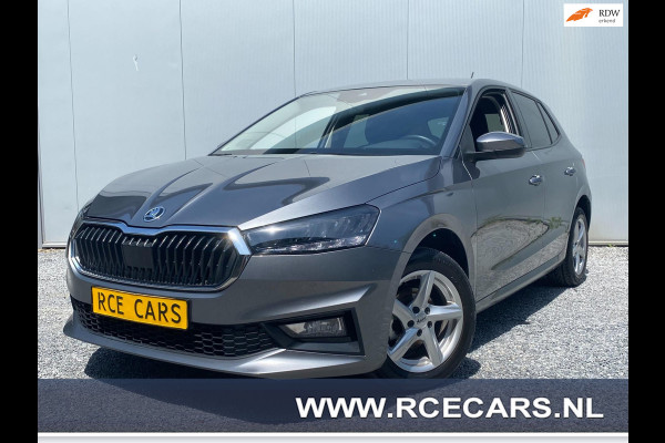 Škoda Fabia 1.0 MPI | Carplay |10"touchscreen | Navigatie | Stoelverw| Front-Lane assist|Cruise|KM : 20.300 !!!