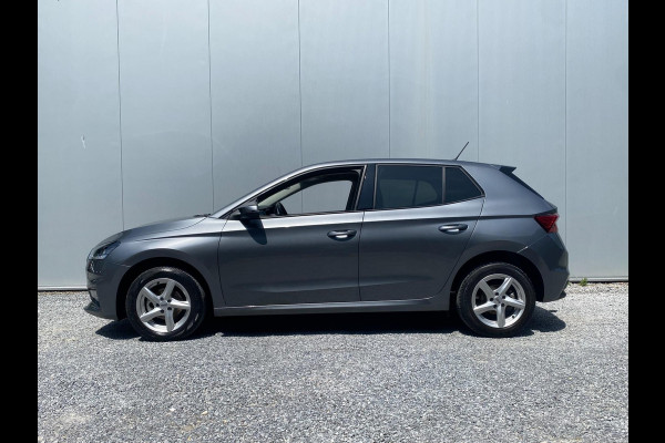 Škoda Fabia 1.0 MPI | Carplay |10"touchscreen | Navigatie | Stoelverw| Front-Lane assist|Cruise|KM : 20.300 !!!