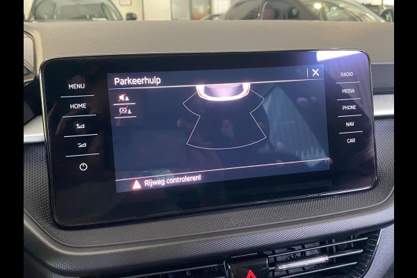 Škoda Fabia 1.0 MPI | Carplay |10"touchscreen | Navigatie | Stoelverw| Front-Lane assist|Cruise|KM : 20.300 !!!
