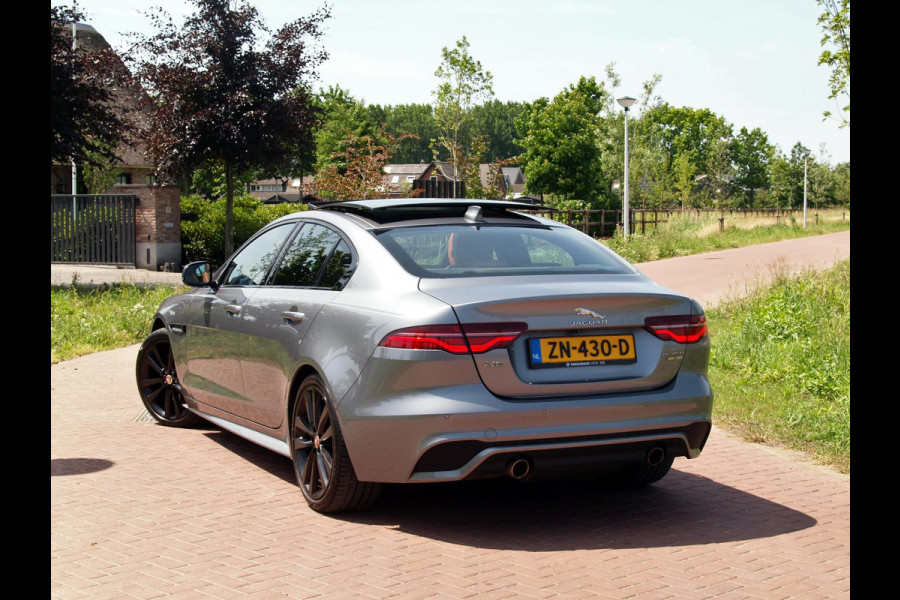 Jaguar XE 2.0 P250 HSE | R-Dynamic | Panoramadak | Camera | Apple Carplay | Cruise Control | Leer | Automaat |