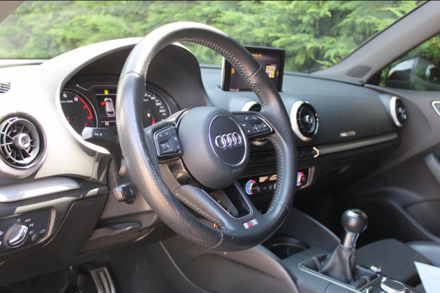 Audi A3 Sportback 1.0 TFSI Sport S-Line Edition 140PK !!NIEUWBINNEN!!