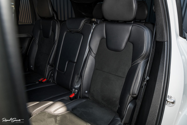 Volvo XC90 2.0 T8 Recharge AWD R-Design | Panorama dak | Harman Kardon | Zwenkbare trekhaak | 360 Camera | Adaptieve cruise | Longe Range