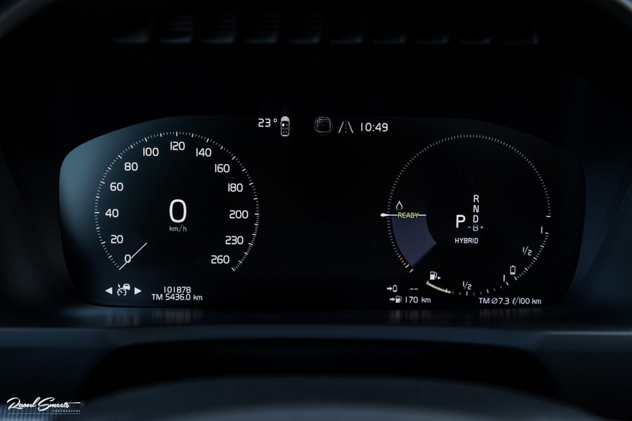 Volvo XC90 2.0 T8 Recharge AWD R-Design | Panorama dak | Harman Kardon | Zwenkbare trekhaak | 360 Camera | Adaptieve cruise | Longe Range