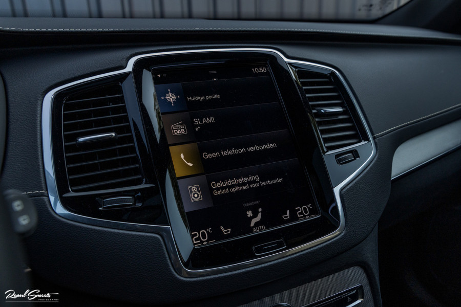 Volvo XC90 2.0 T8 Recharge AWD R-Design | Panorama dak | Harman Kardon | Zwenkbare trekhaak | 360 Camera | Adaptieve cruise | Longe Range