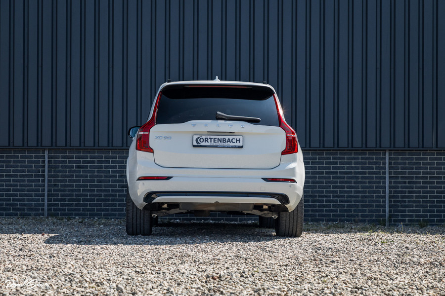 Volvo XC90 2.0 T8 Recharge AWD R-Design | Panorama dak | Harman Kardon | Zwenkbare trekhaak | 360 Camera | Adaptieve cruise | Longe Range