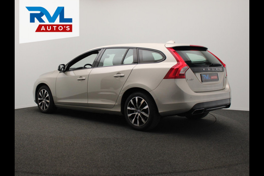 Volvo V60 1.5 T3 Polar+ Dynamic Leder Origineel NL Navigatie