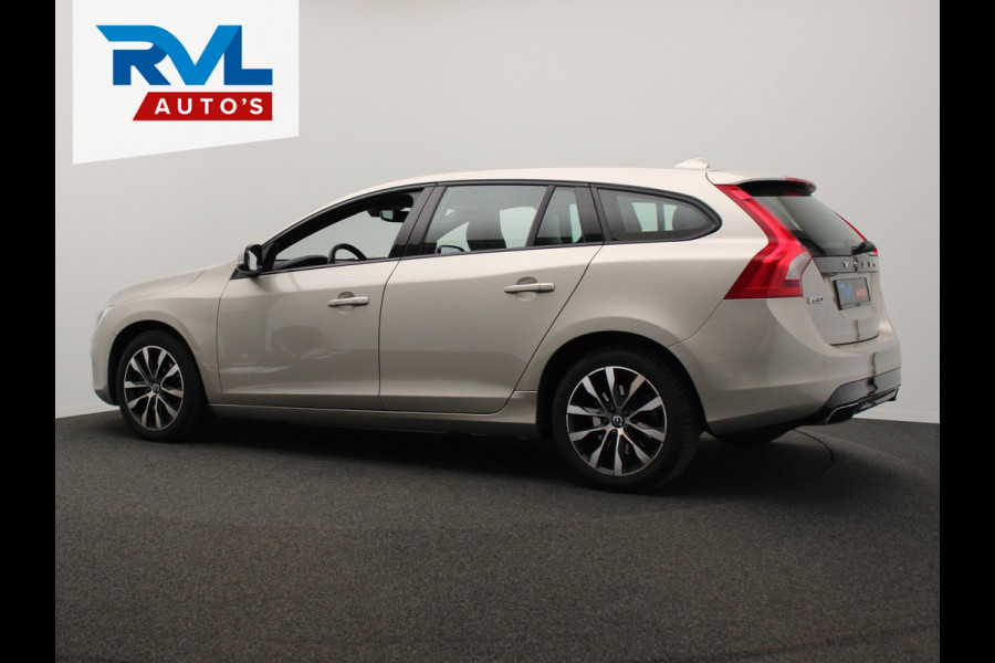 Volvo V60 1.5 T3 Polar+ Dynamic Leder Origineel NL Navigatie