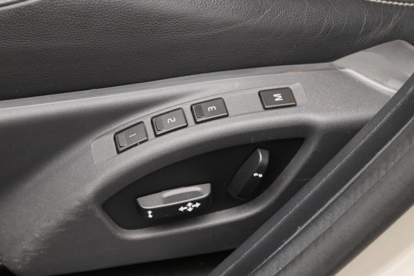 Volvo V60 1.5 T3 Polar+ Dynamic Leder Origineel NL Navigatie