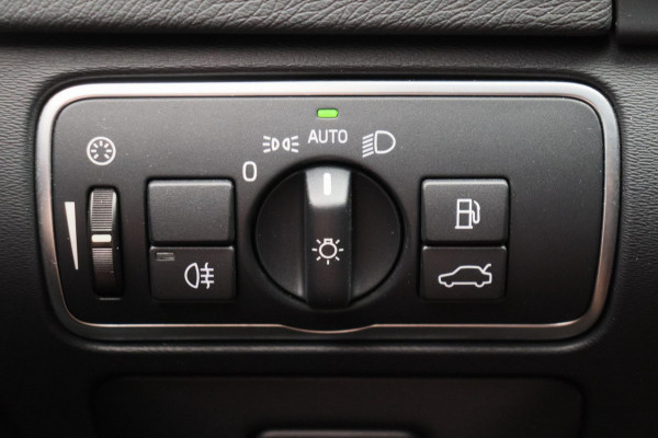 Volvo V60 1.5 T3 Polar+ Dynamic Leder Origineel NL Navigatie