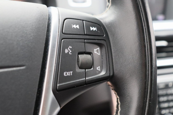 Volvo V60 1.5 T3 Polar+ Dynamic Leder Origineel NL Navigatie
