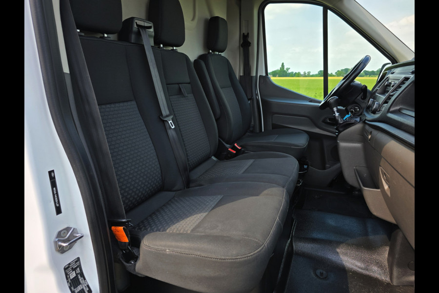Ford Transit 350 2.0 TDCI L2 H2 - 130 Pk - Euro 6 - Airco - Cruise Control