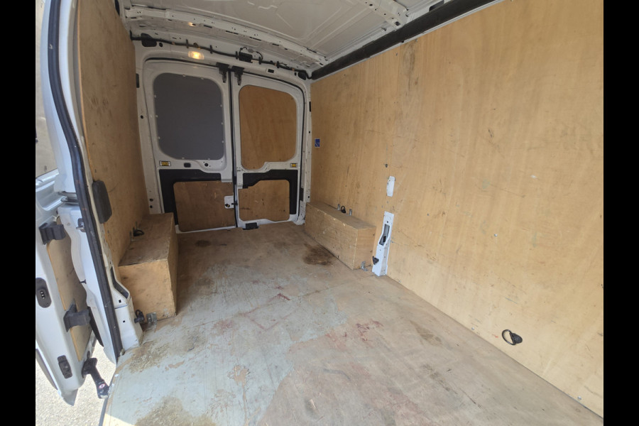 Ford Transit 350 2.0 TDCI L2 H2 - 130 Pk - Euro 6 - Airco - Cruise Control