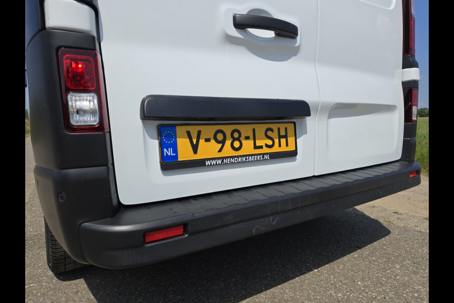 Renault Trafic 2.0 Blue dCi 130 T30 L2 H1 - 130 Pk - Euro 6 - Navi - R-Link - Airco