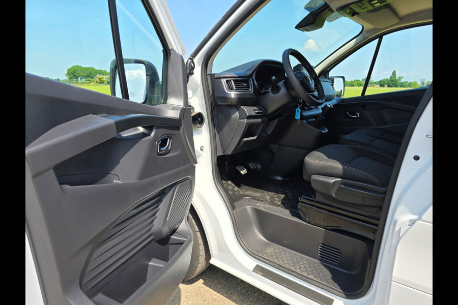 Renault Trafic 2.0 Blue dCi 130 T30 L2 H1 - 130 Pk - Euro 6 - Navi - R-Link - Airco
