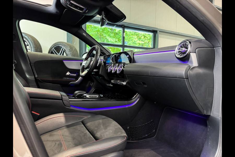 Mercedes-Benz A-Klasse 180 Business Solution AMG Pano|Memory|360|Burmester|Sfeer|1jGarantie|