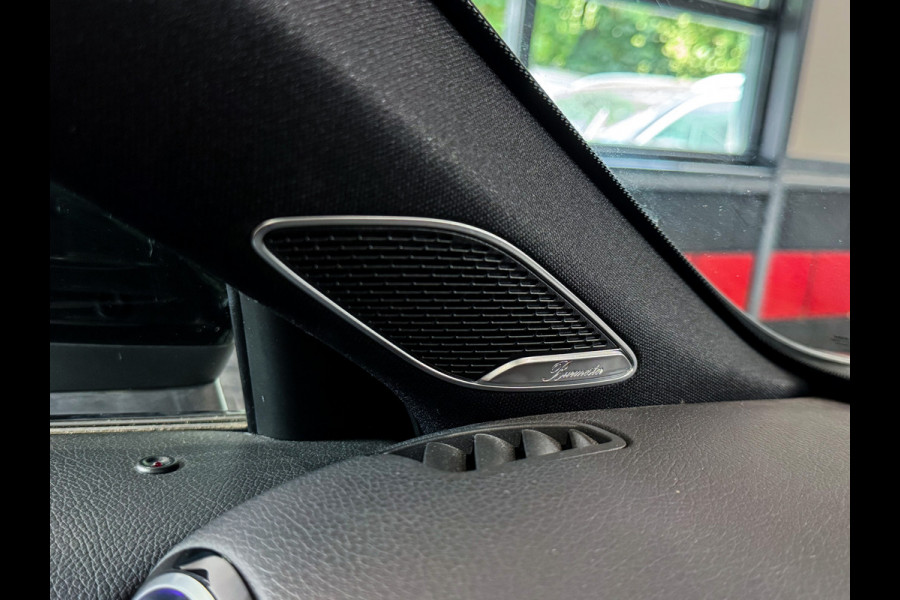 Mercedes-Benz A-Klasse 180 Business Solution AMG Pano|Memory|360|Burmester|Sfeer|1jGarantie|