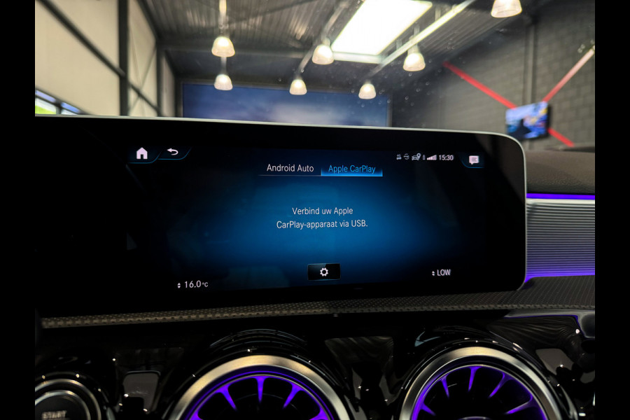 Mercedes-Benz A-Klasse 180 Business Solution AMG Pano|Memory|360|Burmester|Sfeer|1jGarantie|