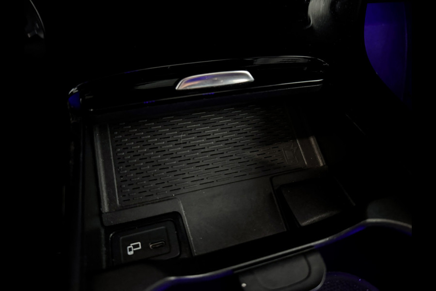 Mercedes-Benz A-Klasse 180 Business Solution AMG Pano|Memory|360|Burmester|Sfeer|1jGarantie|