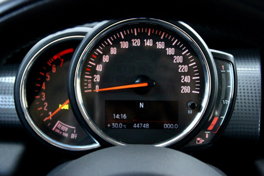MINI Mini 1.5 Cooper Sport Business 136 PK | Navigatie | Cruise | Airco | PDC | Bluetooth | NL-Auto |