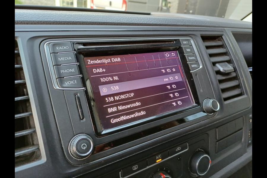 Volkswagen Transporter 2.0 TDI 204 Pk DSG L2H1 3 zits, Clima, ACC, PDC