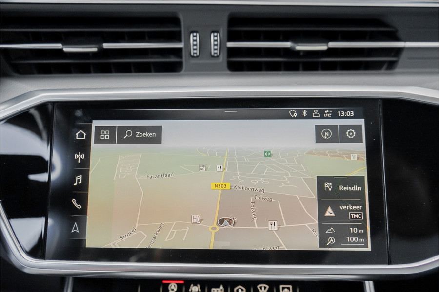 Audi A6 Avant 55 TFSI Quattro Design S Pano Luchtvering 4WS Trekhaak 21" Vossen