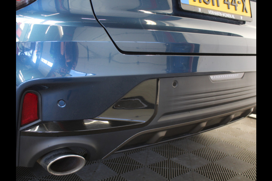 Lynk & Co 01 1.5 12 X OP VOORRAAD V.A. 40.000 KM | CARPLAY | 360CAMERA | DAB | PANODAK | LED | STOELVERW | ADAPCRUISE | WIFI |
