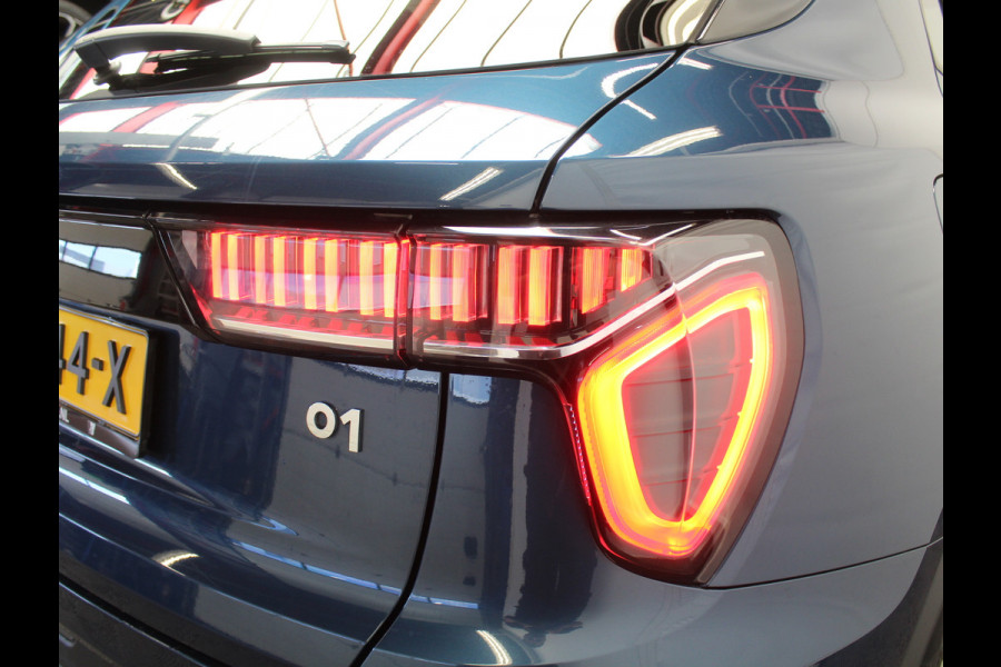 Lynk & Co 01 1.5 12 X OP VOORRAAD V.A. 40.000 KM | CARPLAY | 360CAMERA | DAB | PANODAK | LED | STOELVERW | ADAPCRUISE | WIFI |