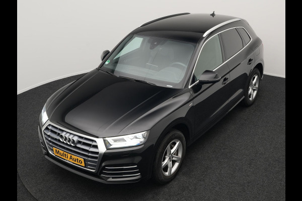 Audi Q5 50 TFSI e Quattro S Line Plug In Hybrid 299pk Dealer O.H PHEV | Alcantara Sportstoelen Verwarmd | Virtual Cockpit | Camera | Navi Plus | BLIS | LED | DAB |