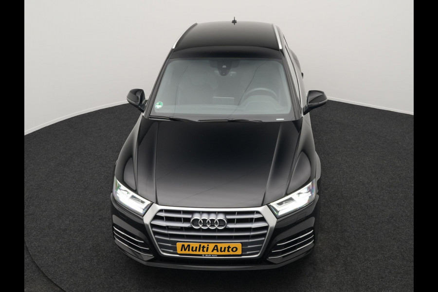 Audi Q5 50 TFSI e Quattro S Line Plug In Hybrid 299pk Dealer O.H PHEV | Alcantara Sportstoelen Verwarmd | Virtual Cockpit | Camera | Navi Plus | BLIS | LED | DAB |