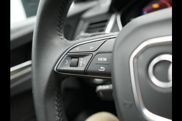 Audi Q5 50 TFSI e Quattro S Line Plug In Hybrid 299pk Dealer O.H PHEV | Alcantara Sportstoelen Verwarmd | Virtual Cockpit | Camera | Navi Plus | BLIS | LED | DAB |