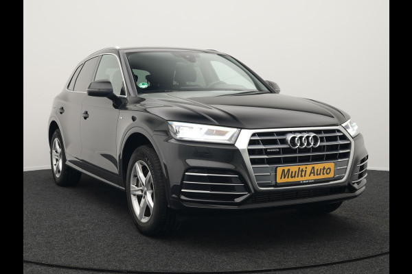 Audi Q5 50 TFSI e Quattro S Line Plug In Hybrid 299pk Dealer O.H PHEV | Alcantara Sportstoelen Verwarmd | Virtual Cockpit | Camera | Navi Plus | BLIS | LED | DAB |