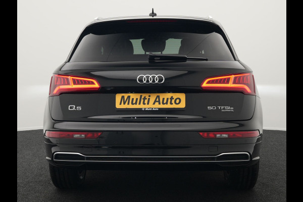 Audi Q5 50 TFSI e Quattro S Line Plug In Hybrid 299pk Dealer O.H PHEV | Alcantara Sportstoelen Verwarmd | Virtual Cockpit | Camera | Navi Plus | BLIS | LED | DAB |