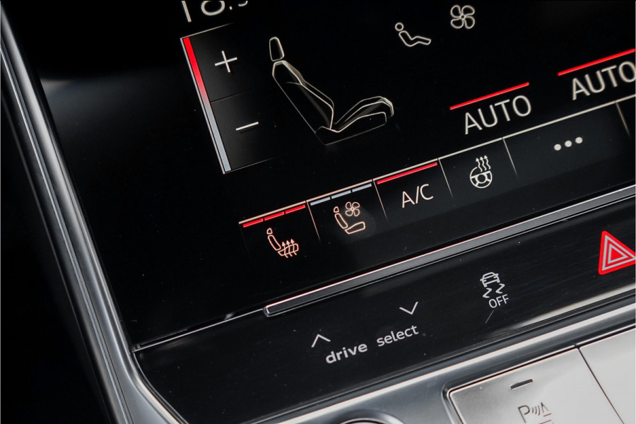 Audi A6 Avant 55 TFSI Quattro Design S Pano Luchtvering 4WS Trekhaak 21"