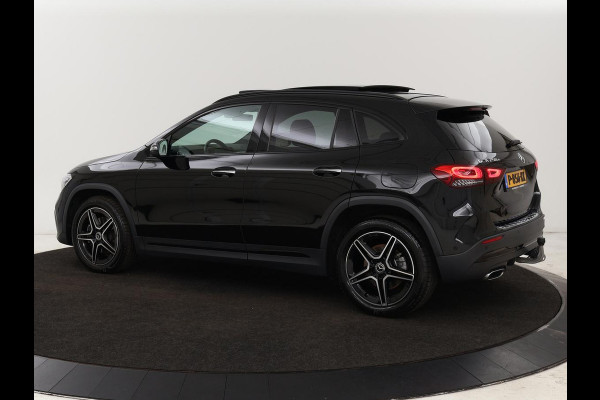 Mercedes-Benz GLA 250 e AMG Luxury | Panoramadak | Stoelverwarming | Sfeerverlichting | Keyless | Widescreen |  LMV 19 inch | Trekhaak wegklapbaar