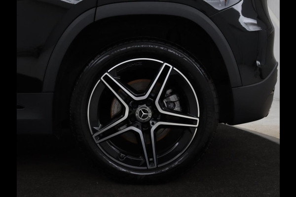 Mercedes-Benz GLA 250 e AMG Luxury | Panoramadak | Stoelverwarming | Sfeerverlichting | Keyless | Widescreen |  LMV 19 inch | Trekhaak wegklapbaar