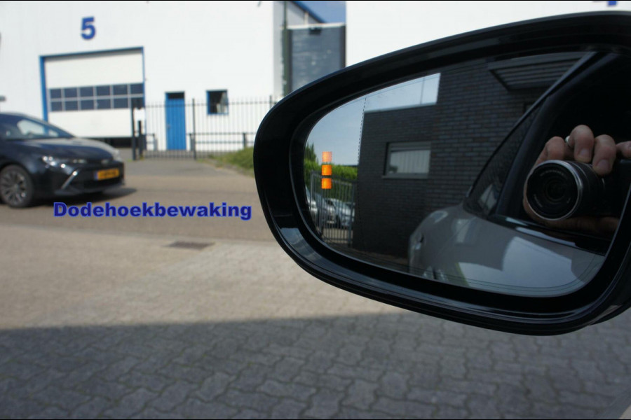 Porsche Taycan Cross Turismo 4S 571pk Acc|4wiel sturing|Pano 4S 93 kWh