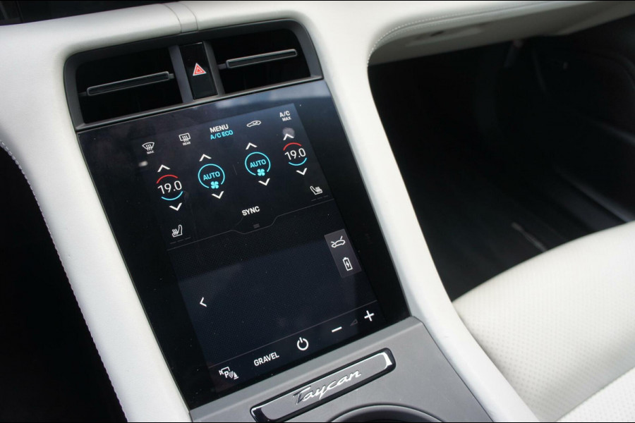 Porsche Taycan Cross Turismo 4S 571pk Acc|4wiel sturing|Pano 4S 93 kWh