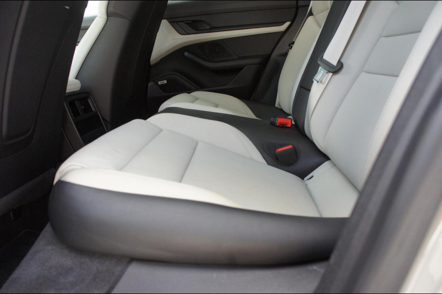 Porsche Taycan Cross Turismo 4S 571pk Acc|4wiel sturing|Pano 4S 93 kWh