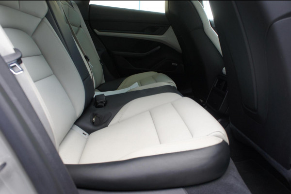 Porsche Taycan Cross Turismo 4S 571pk Acc|4wiel sturing|Pano 4S 93 kWh