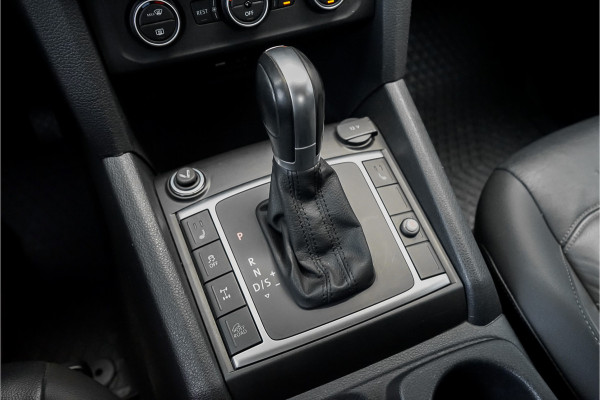 Volkswagen Amarok 3.0 TDI 4Motion DC Highline Leer CarPlay Standkachel