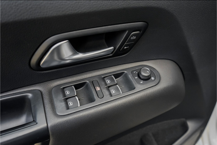 Volkswagen Amarok 3.0 TDI 4Motion DC Highline Leer CarPlay Standkachel