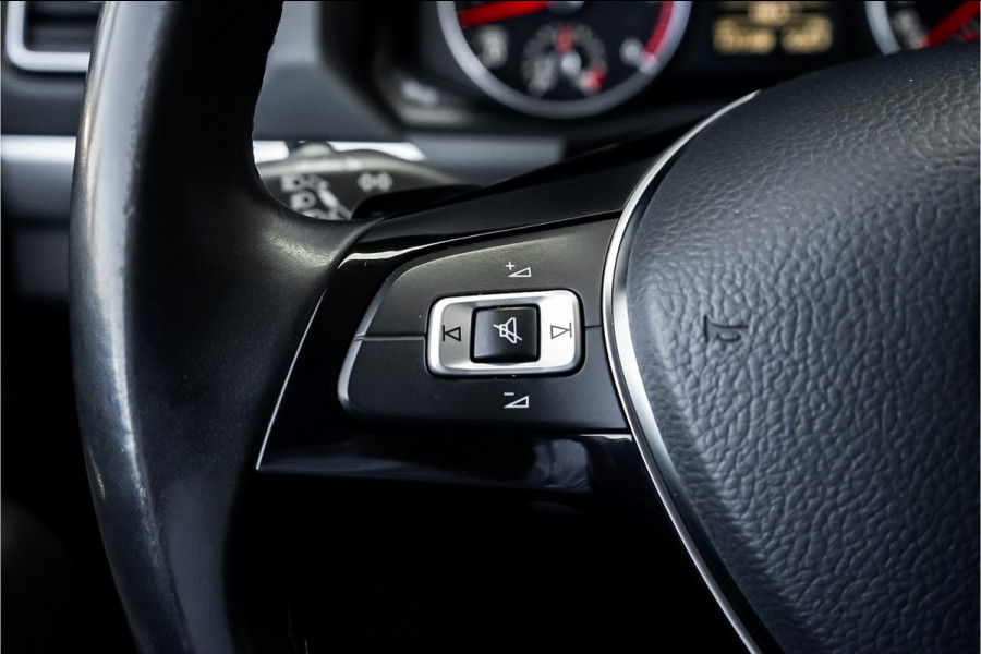 Volkswagen Amarok 3.0 TDI 4Motion DC Highline Leer CarPlay Standkachel