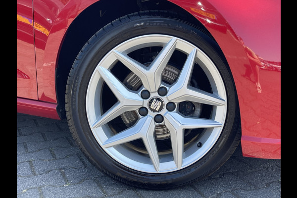 Seat Ibiza 1.0 TSI FR Business Intense Plus | Pano | CarPlay | Camera | LED | DAB+ | 17 inch