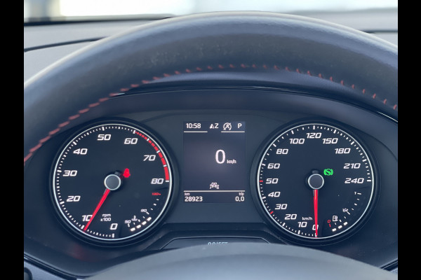 Seat Ibiza 1.0 TSI FR Business Intense Plus | Pano | CarPlay | Camera | LED | DAB+ | 17 inch