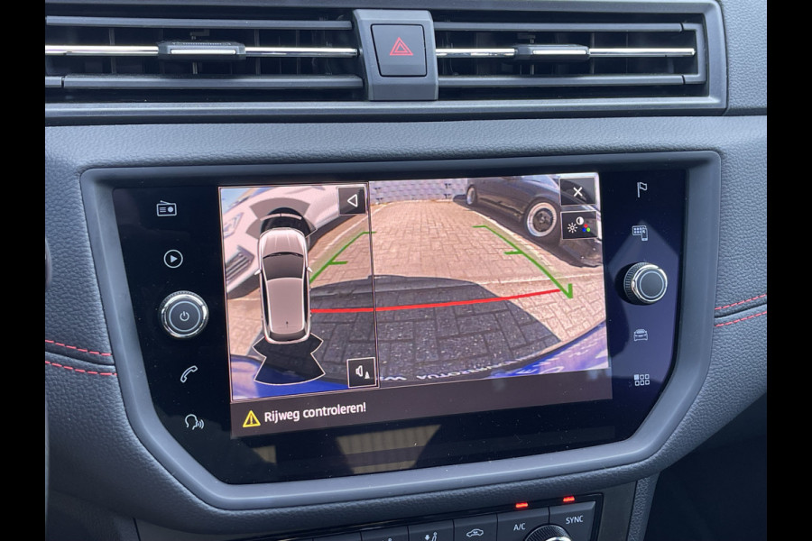 Seat Ibiza 1.0 TSI FR Business Intense Plus | Pano | CarPlay | Camera | LED | DAB+ | 17 inch