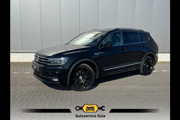 Volkswagen Tiguan Allspace 1.5 TSI * R-Line * Camera * Trekhaak * Visueel Cockpit *