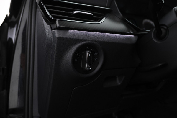 Škoda Kamiq 1.0 TSI Sport Monte Carlo Monte Carlo, Panoram, Automaat, Climate,